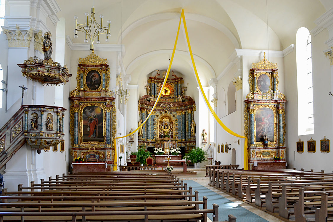 Pfarr Und Wallfahrtskirche Mater Dolorosa Rumabel